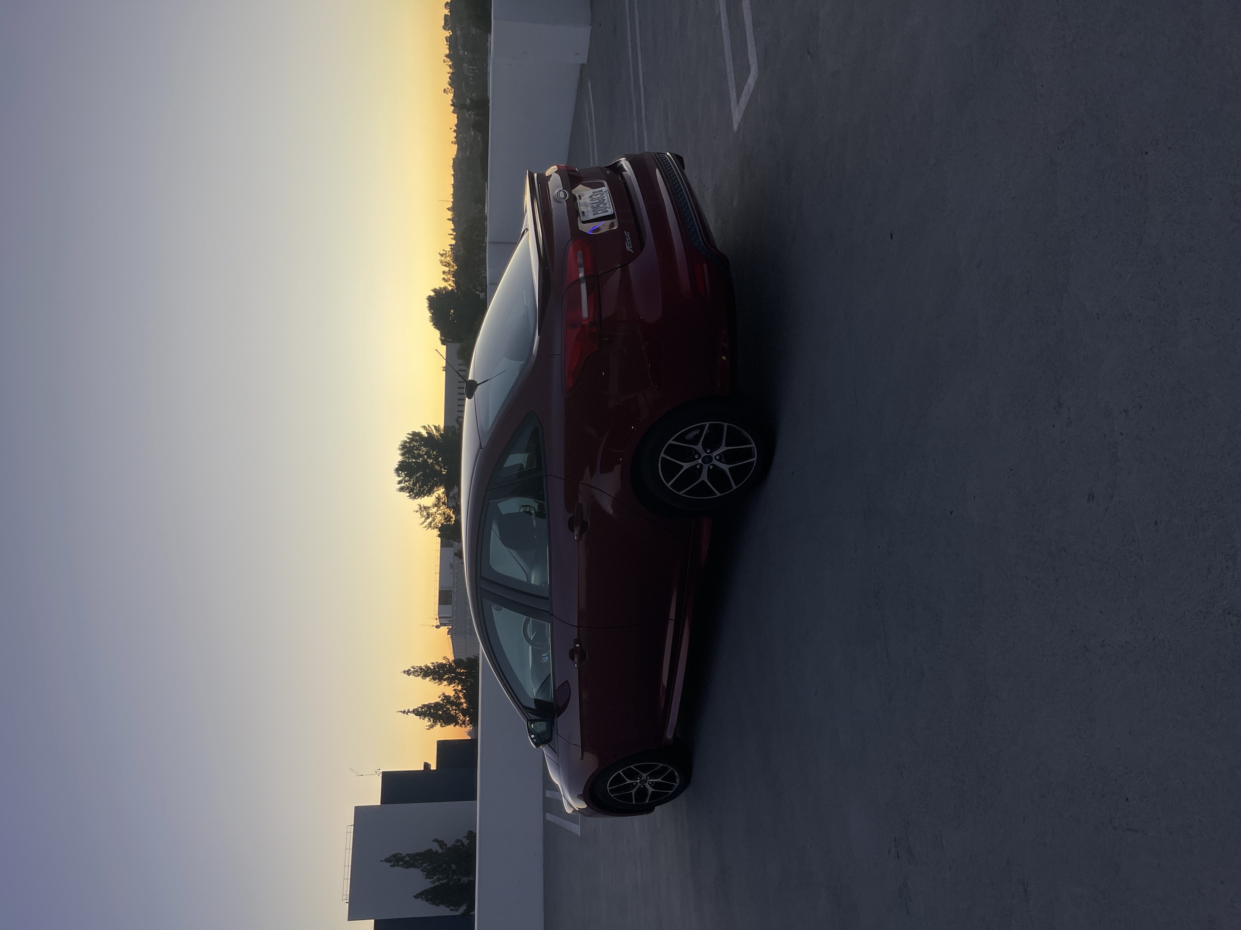 Car photo 6